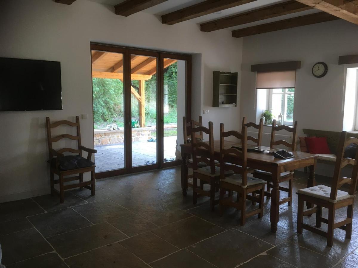 The Retreat Villa Zdarky Exterior photo